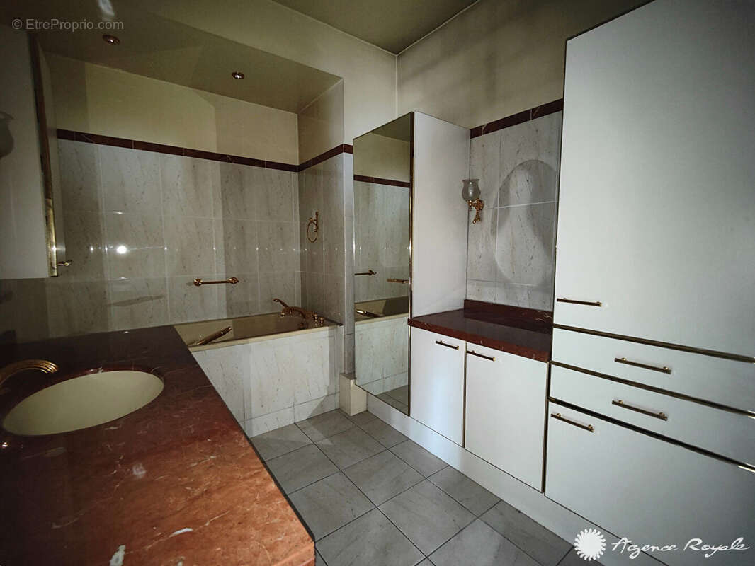 Appartement à SAINT-GERMAIN-EN-LAYE