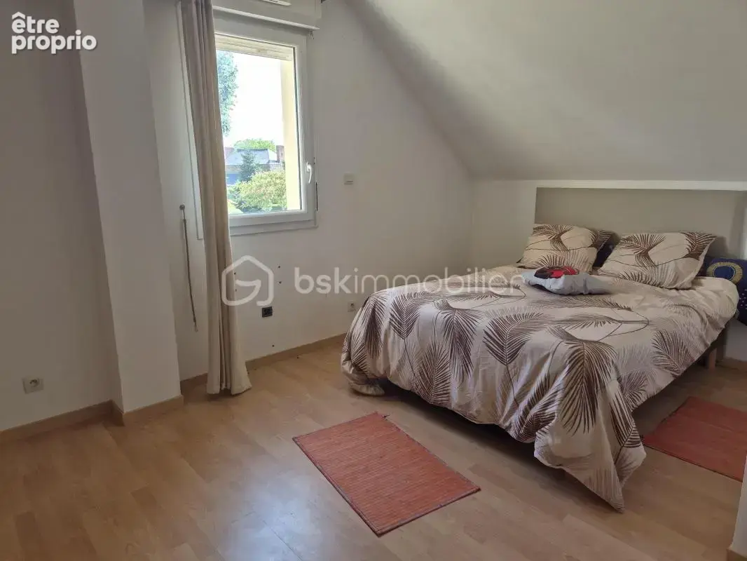 Maison de 86 m² – 3 chambres – Terrain clos de 600 m² – Garage de 40 m² – Lanhelin (Mesnil-Roc'h) - photo 11