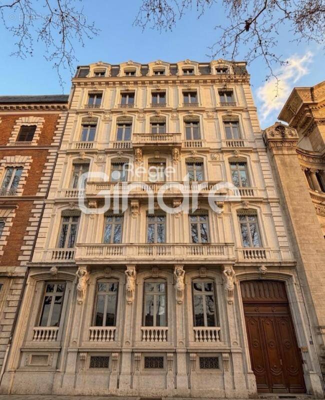 Appartement à LYON-3E