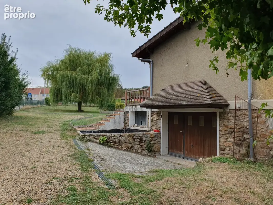 Maison familiale avec sous-sol complet, dépendance et beau terrain plat de 2 038 m2 - photo 13