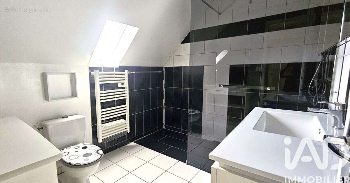 Photo 9 - Maison à LA TURBALLE