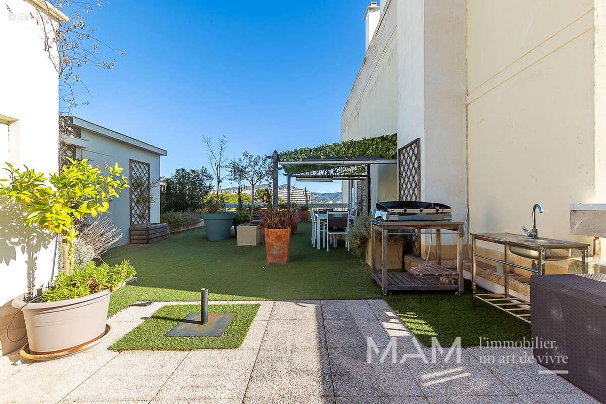 Appartement à MARSEILLE-8E