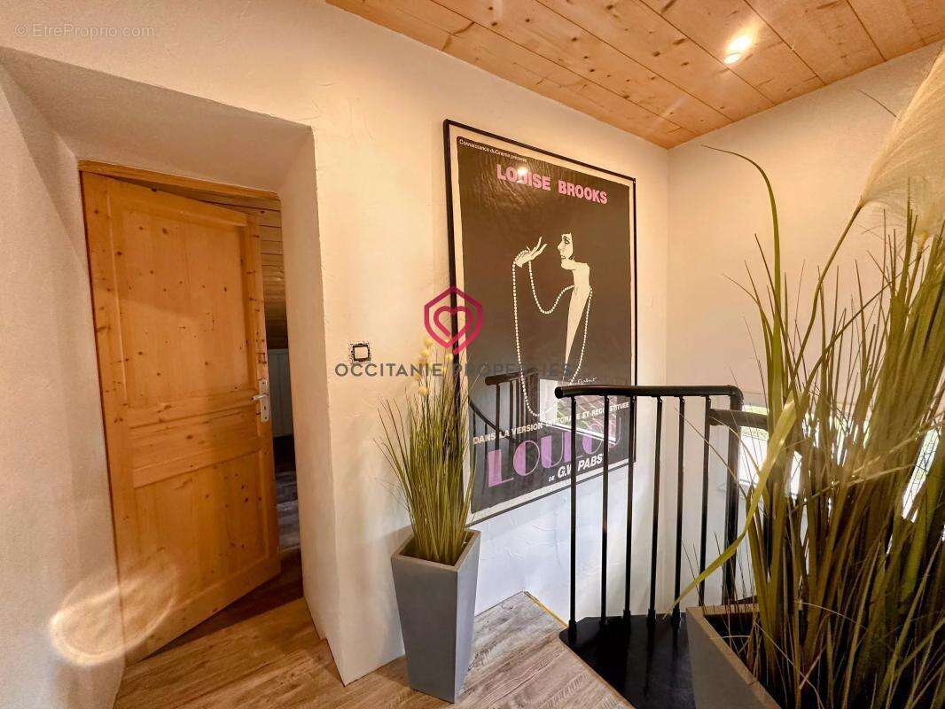 Ferme de caractère avec gîte, plus de 9ha, piscine et vues panoramiques près de Marciac, Gers - photo 12