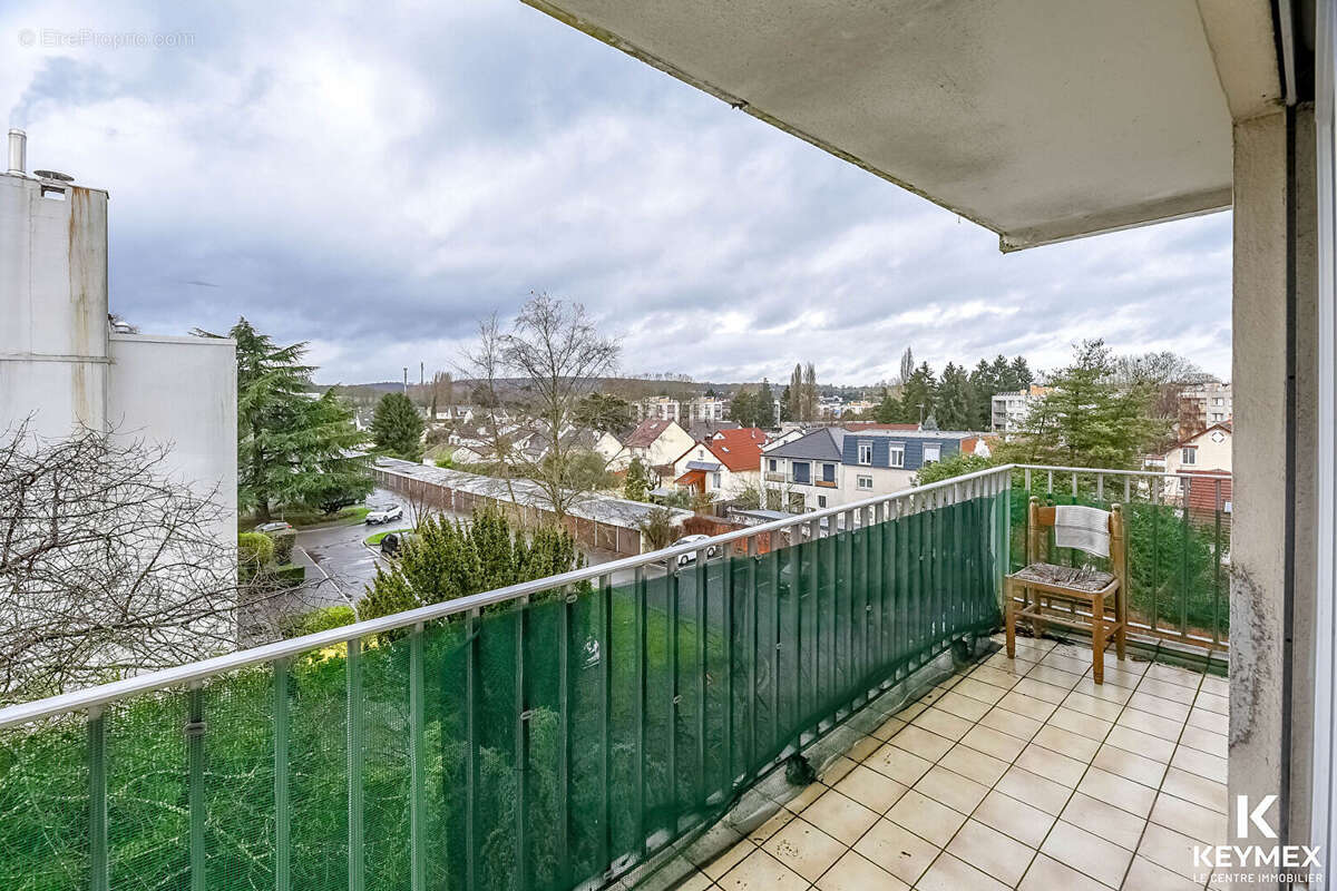 Appartement à SAINT-BRICE-SOUS-FORET