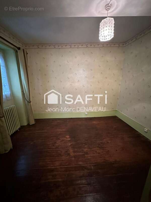 Photo 3 - Maison à CHINON