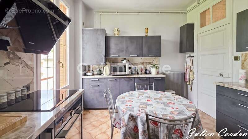 Appartement à CLERMONT-FERRAND