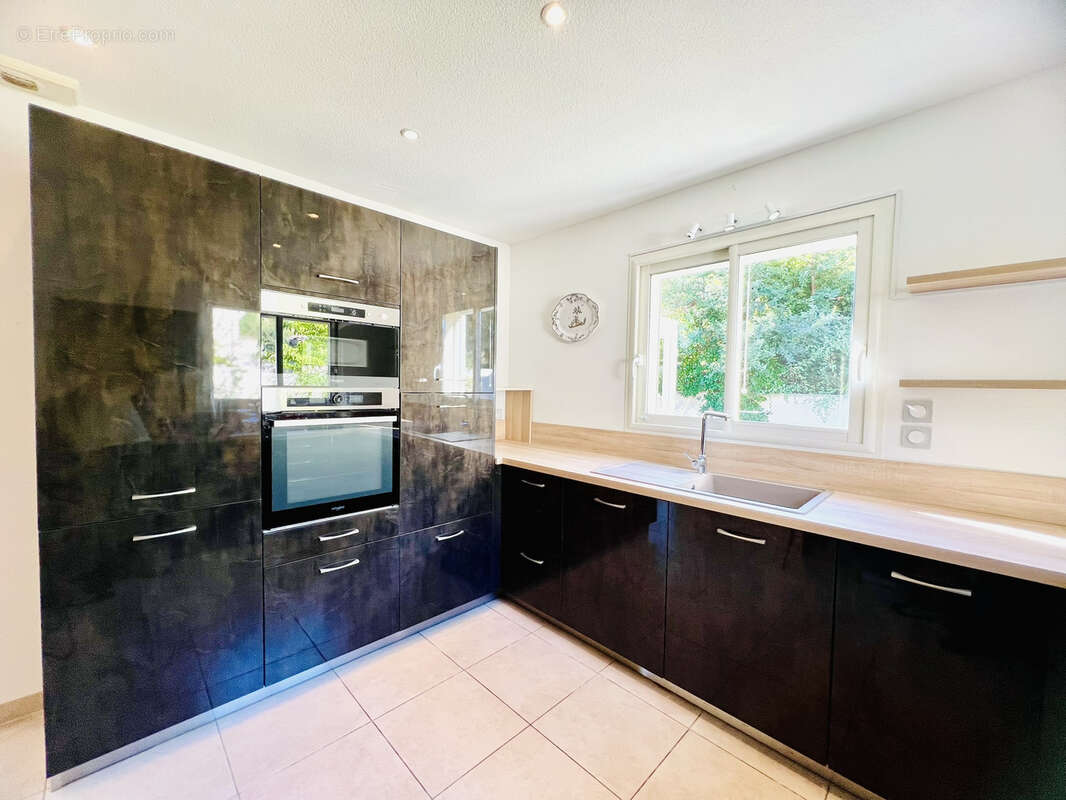 Maison à CLERMONT-L&#039;HERAULT