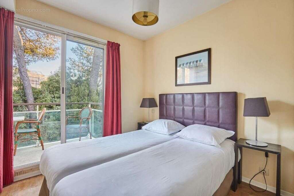 Appartement 29 m² à Antibes  - photo 4