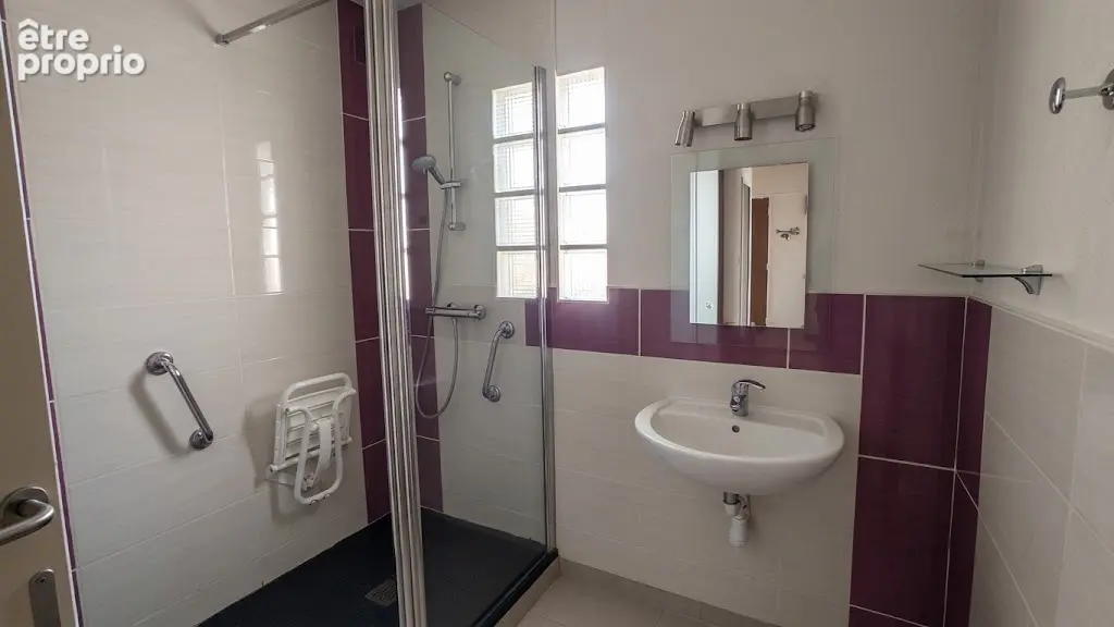 Appartement 72 m² à Chatellerault  - photo 7