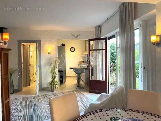 Maison à LE BOUSCAT