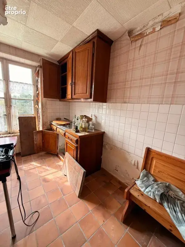 EN EXCLUSIVITE ! Propriété 2 maisons + dépendances sur 4700 m2 de terrain (ou 1ha8 si nécessaire) 88 000 € - photo 3
