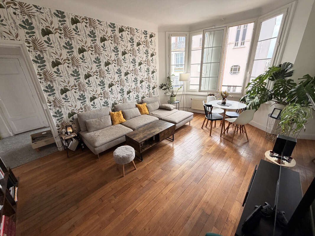 Appartement à VICHY