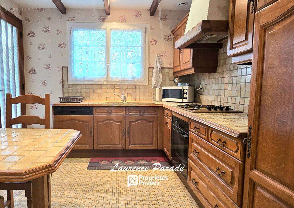 Maison à MONTPON-MENESTEROL