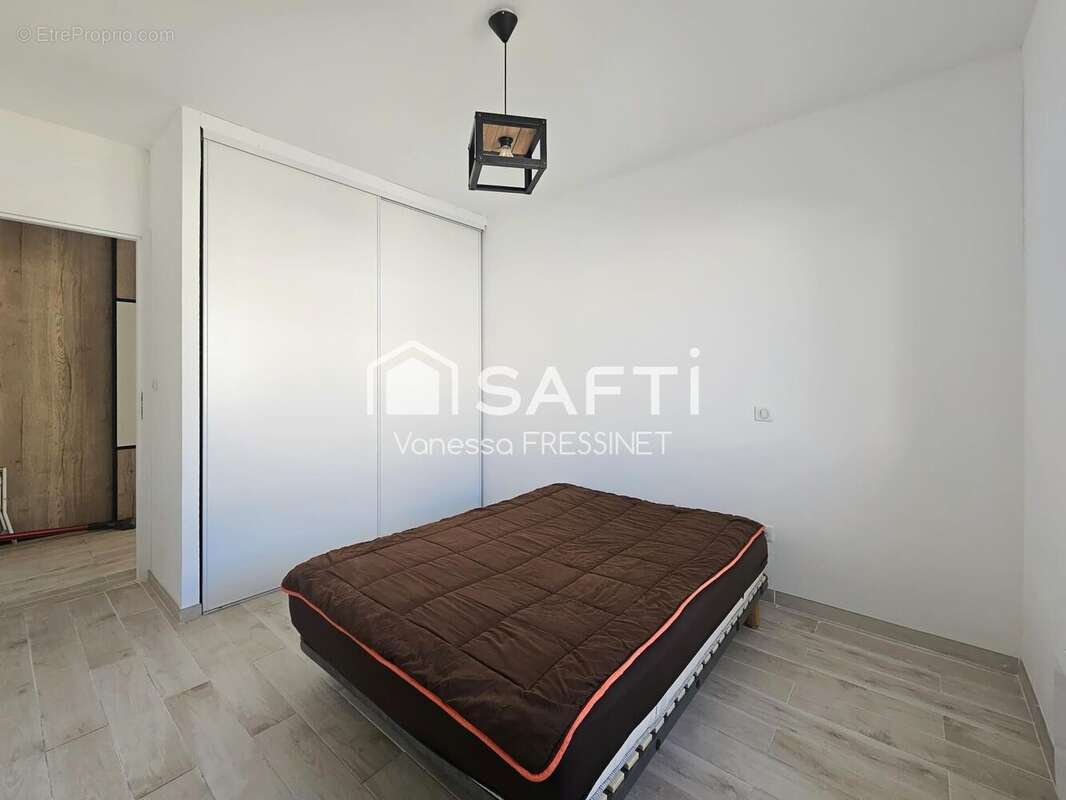 Photo 3 - Maison à POUZOLLES