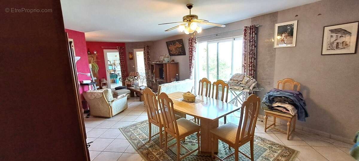 Maison à LA ROCHE-NOIRE