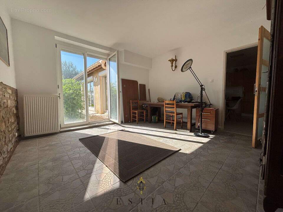 Maison à BUISSONCOURT