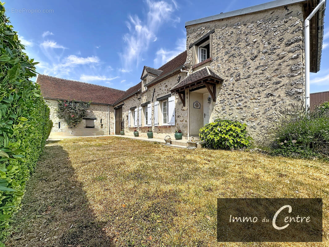 Maison à MONTMIRAIL