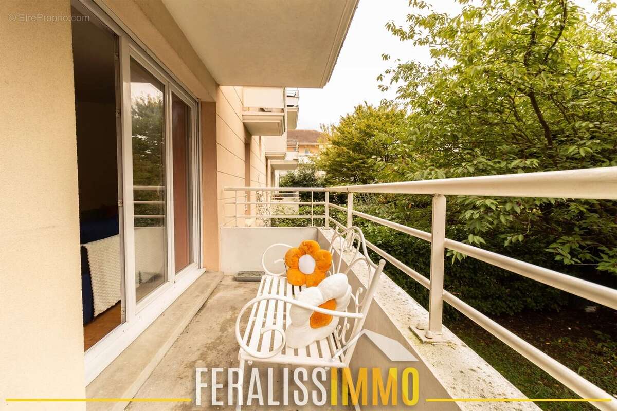 Appartement à COURDIMANCHE