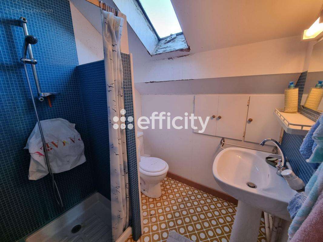 Maison à SAINT-CHELY-D'APCHER