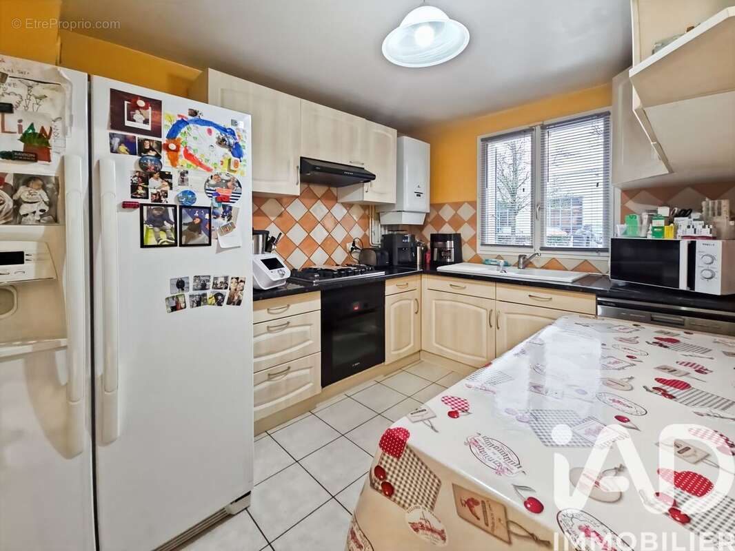Photo 4 - Maison à LESIGNY