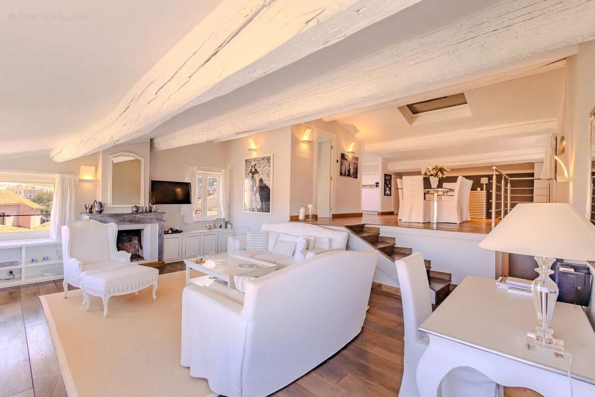Appartement à SAINT-TROPEZ