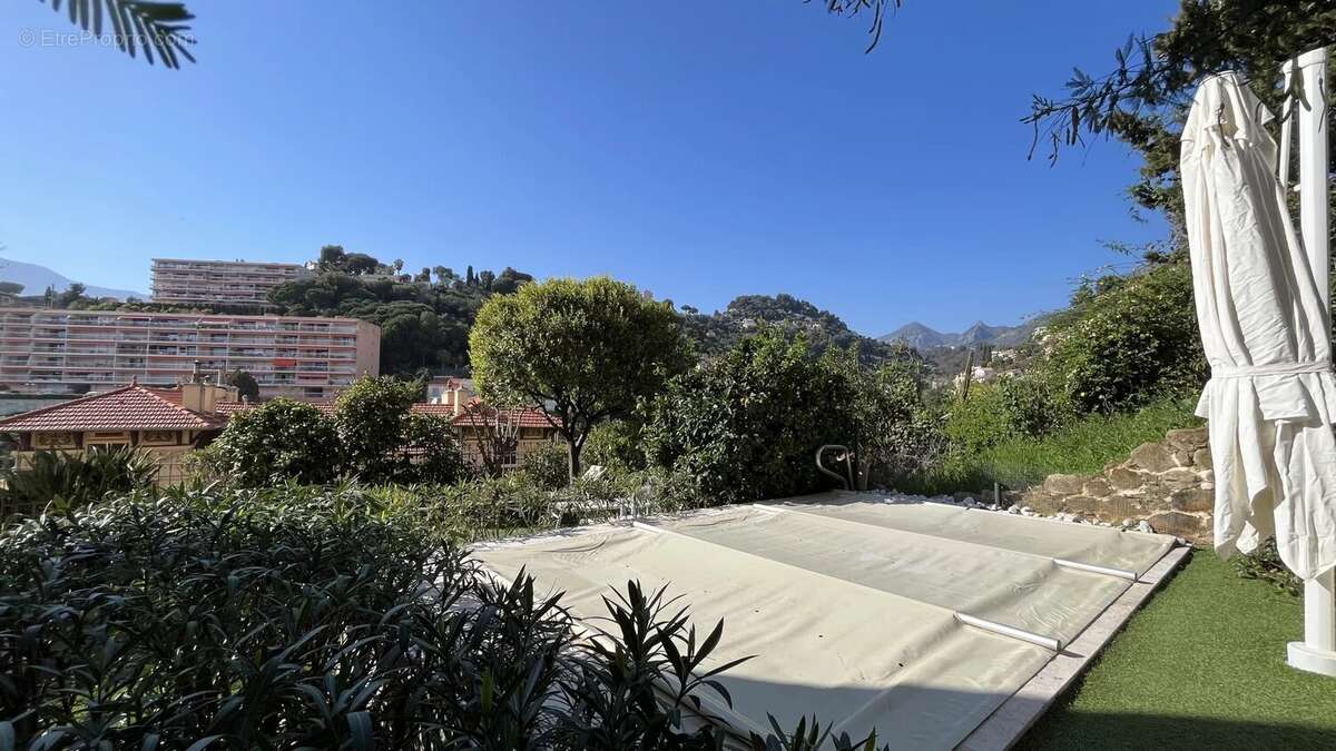 Appartement à MENTON