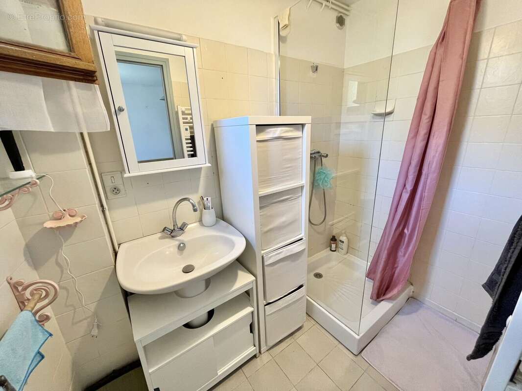 Maison à RIEUTORT-DE-RANDON