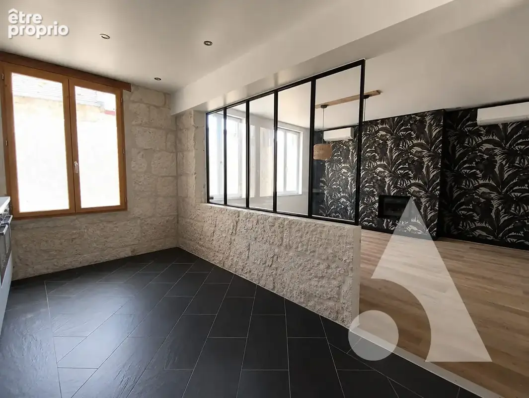 Maison en pierre de caractère - 3 chambres - vivable de plain pied - photo 2