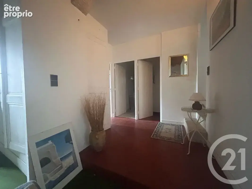 Maison 7 pièces 230 m² à vendre à Saint-Hilaire-De-Lusignan (47450) - photo 6