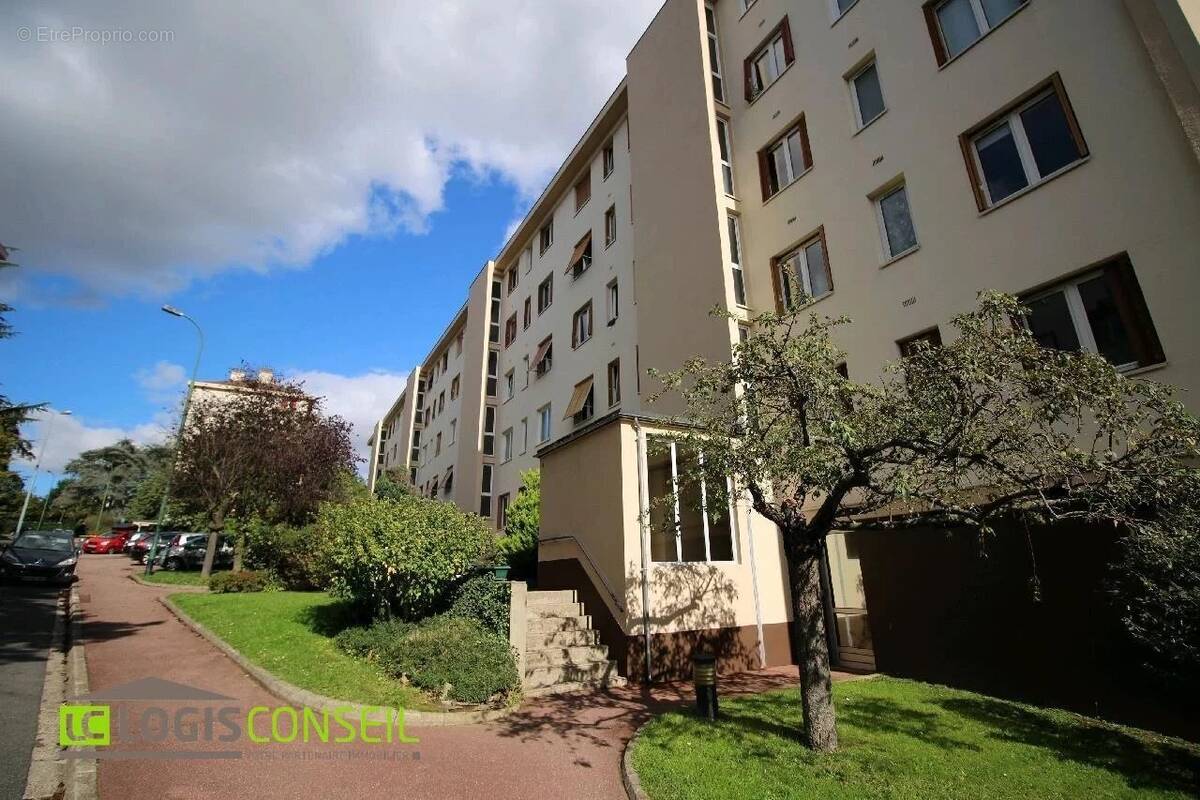 Appartement à CHATENAY-MALABRY