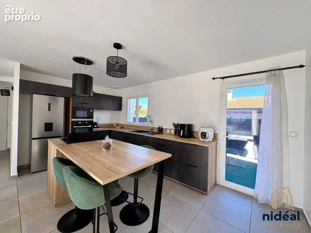 Maison 5 pièces 94 m² à vendre à Clarensac (30870) - photo 5
