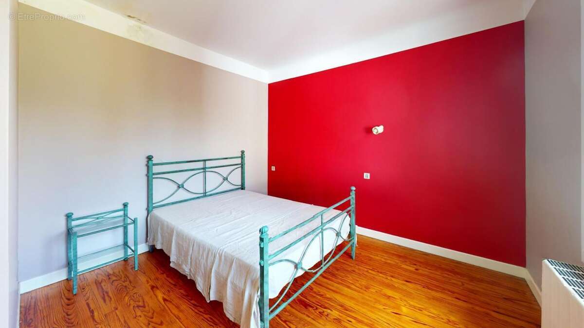 Maison à SAUVETERRE-DE-BEARN