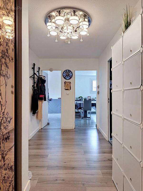 Appartement à ECHIROLLES