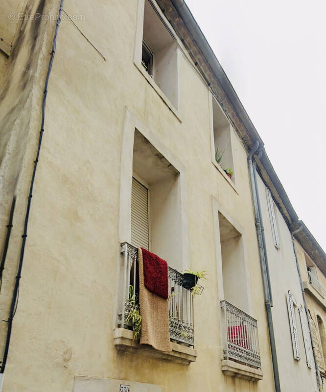 Appartement à LUNEL