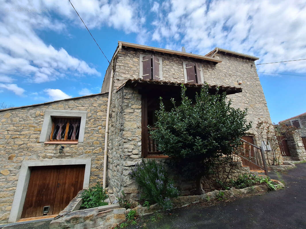 Maison à ANTUGNAC