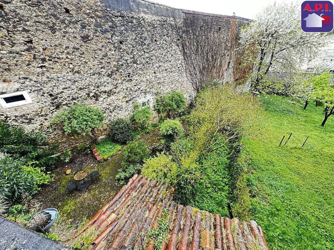 Maison à LA BASTIDE-DE-SEROU
