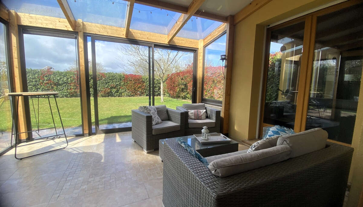 Maison à MORIGNY-CHAMPIGNY