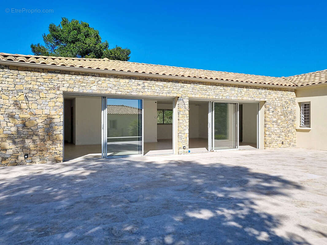 Maison à NIMES