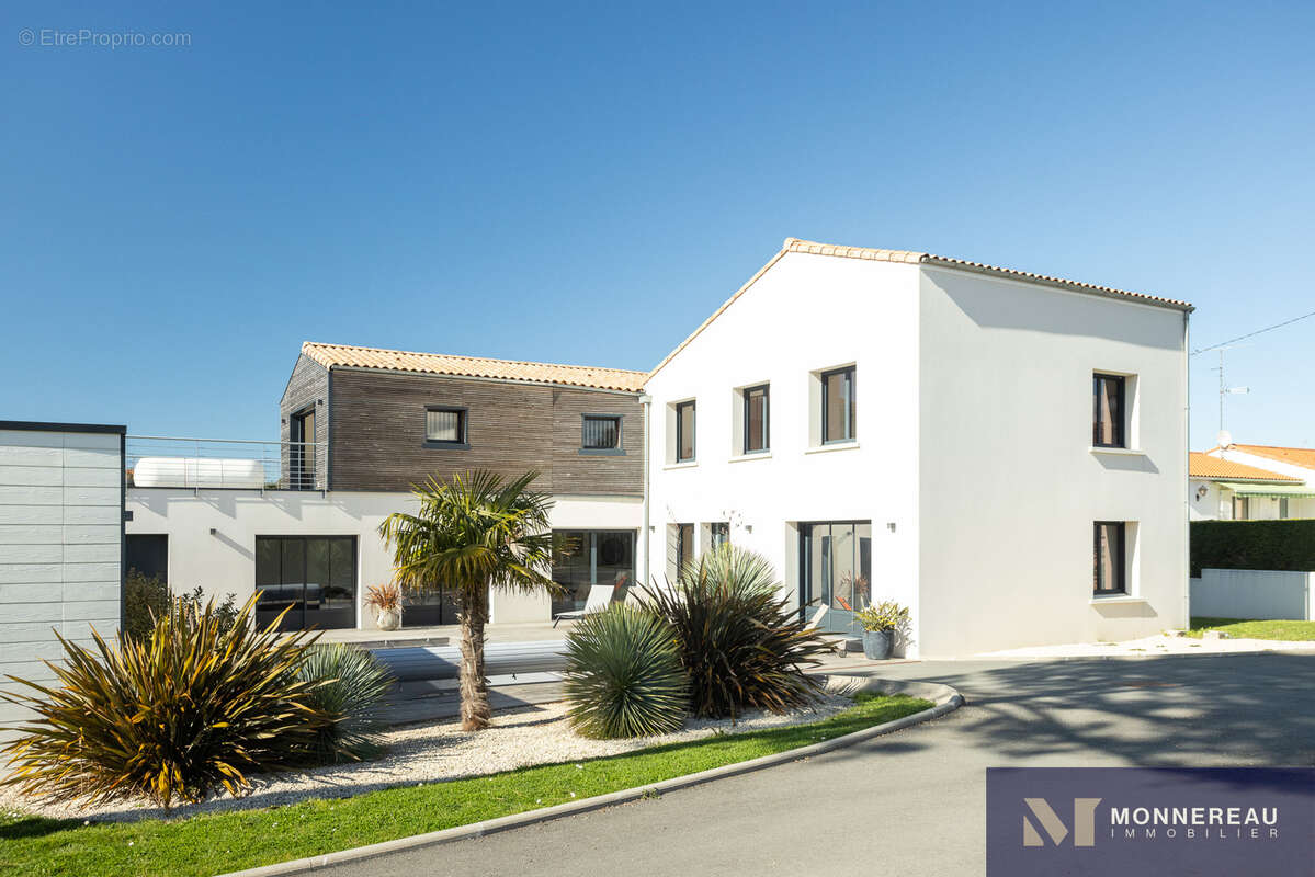 Maison à SAINT-PALAIS-SUR-MER