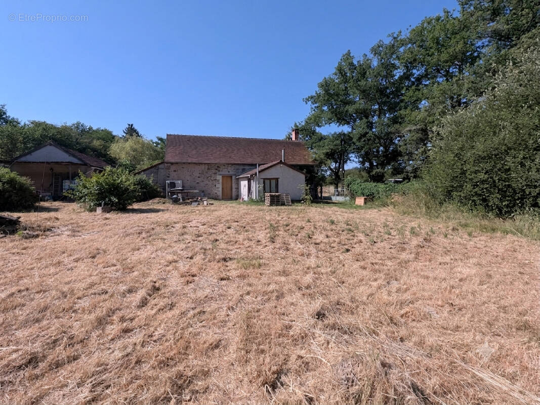 Maison à CERILLY