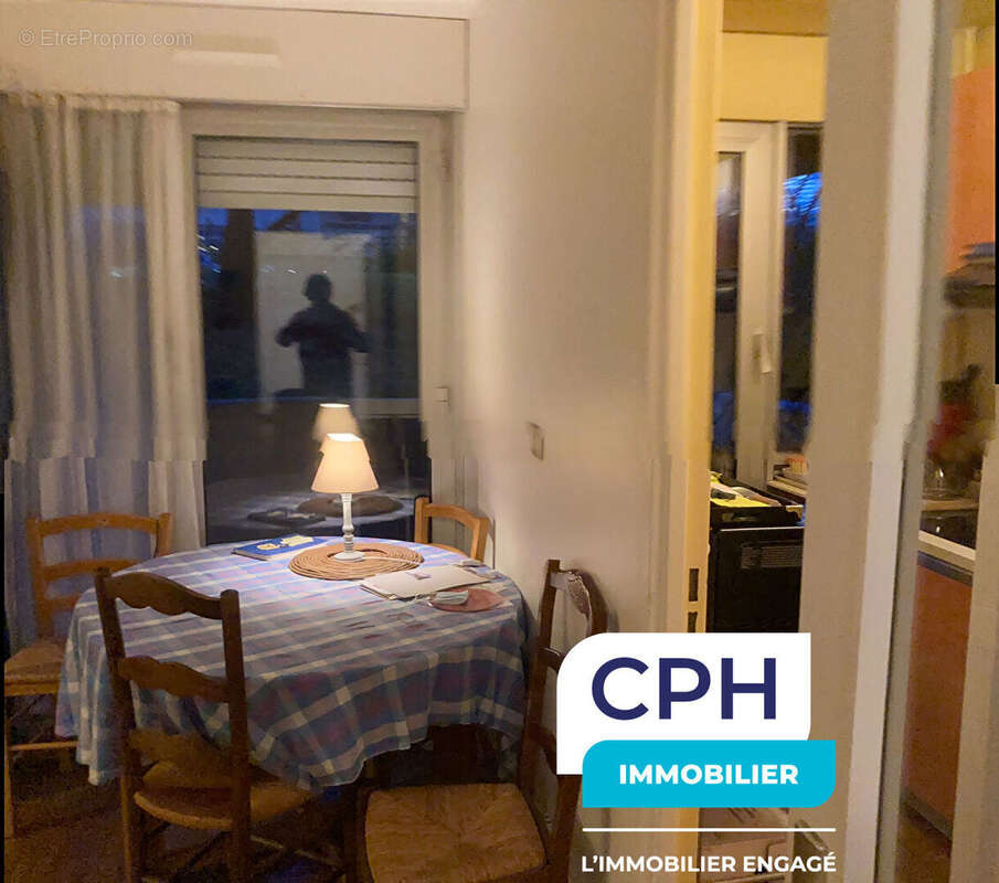 Appartement à COURBEVOIE