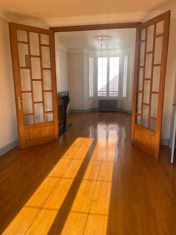 Maison à SAINTE-SAVINE