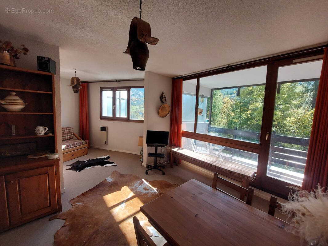 Appartement à LES THUILES