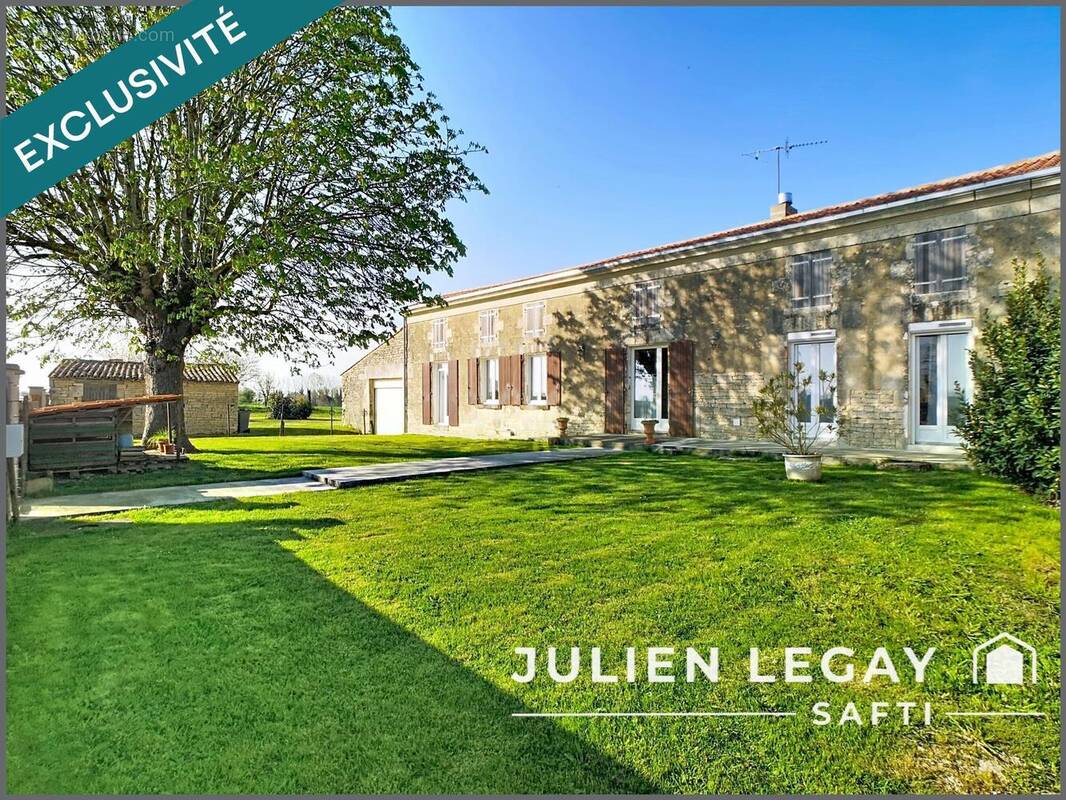 Photo 1 - Maison à MAUZE-SUR-LE-MIGNON