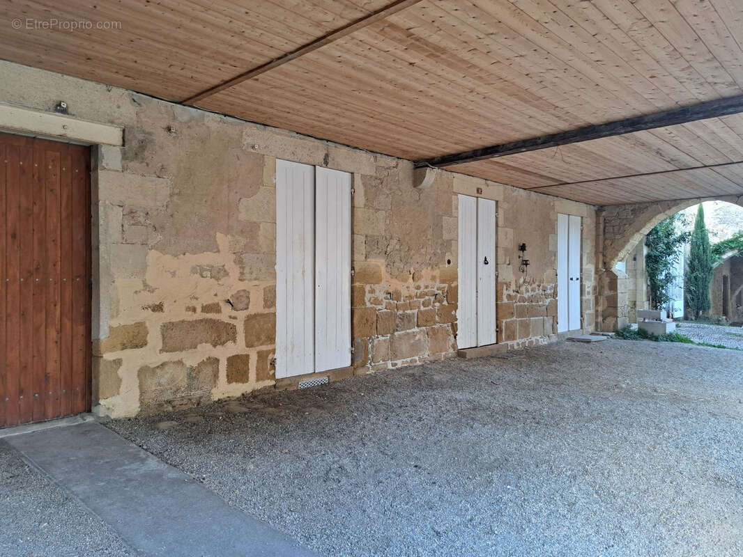 Maison à SAINT-MACAIRE