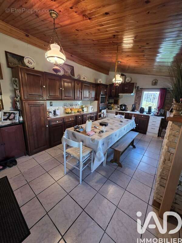 Photo 5 - Maison à LE DONJON