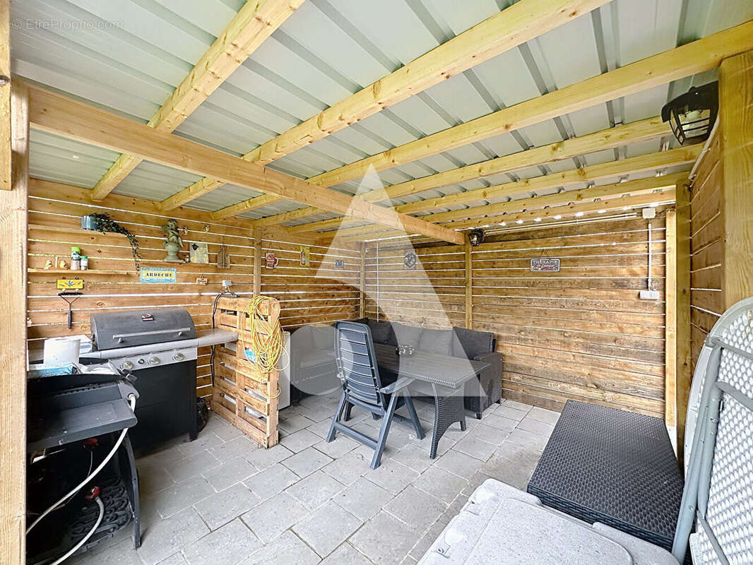 Maison à MORTAGNE-DU-NORD