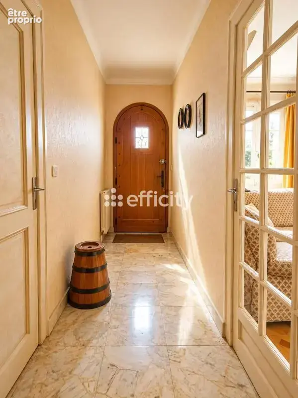 Maison 4 pièces 110 m² à vendre à Saint-Jean-D'angely (17400) - photo 8