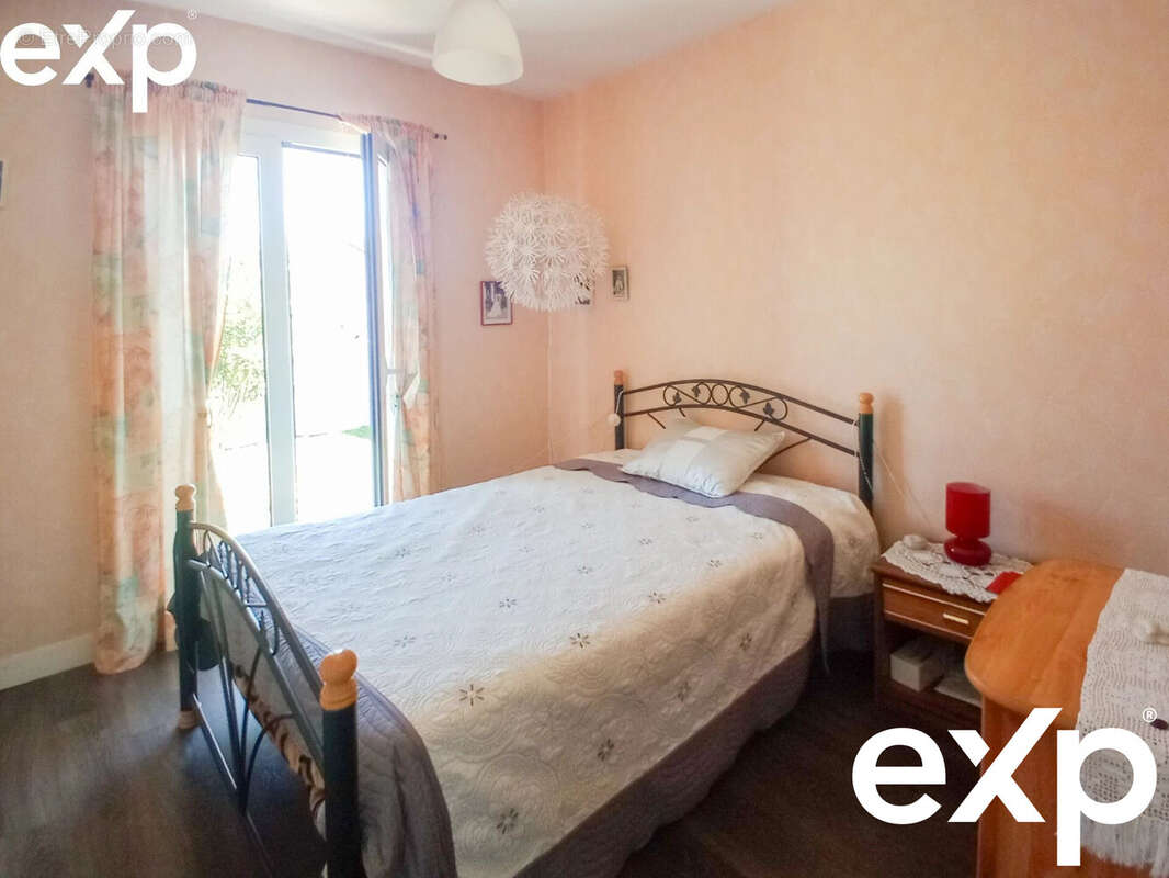 Maison à SAINTE-EULALIE