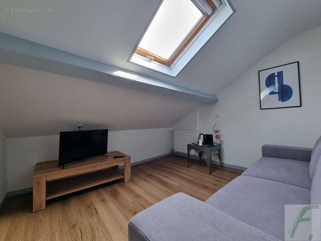 Commerce à AIX-LES-BAINS